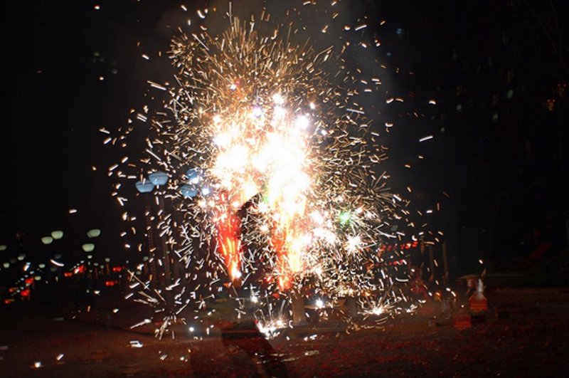 烟花爆竹批发市场的风云变化